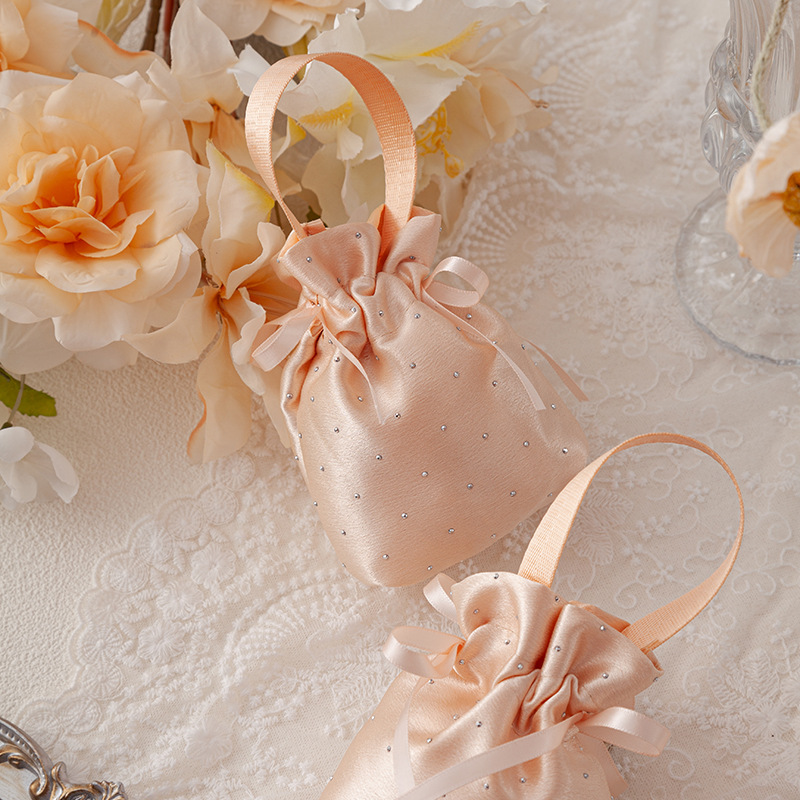 50 قطعة من أكياس هدايا الزفاف  - مراجعة Wedding Supply Wholesale وسعره